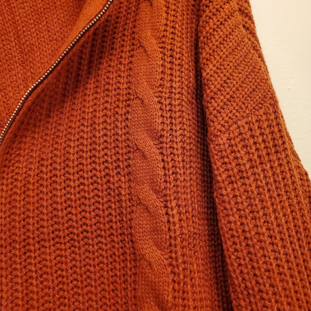 CHESTNUT BROWN FALL CARDIGAN SWEATER  SIZE L - NEW